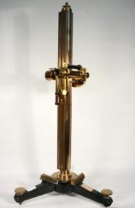 Cathétomètre