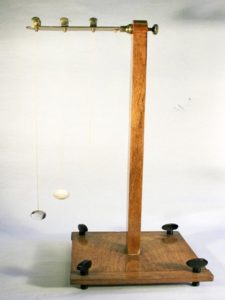 Pendule à boules