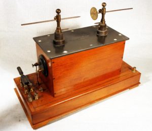 Bobine de Ruhmkorff (3)