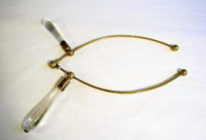 Excitateur à manche de verre