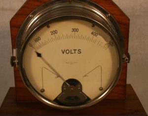 Voltmètre BAZAR ÉLECTRICITÉ