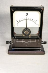 Ampèremètre AOIP à 0 central