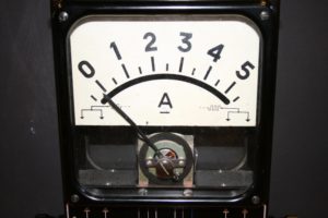 Ampèremètre AOIP à 0 à gauche