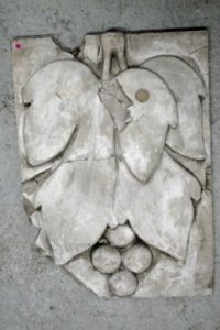 Feuille avec 4 boules